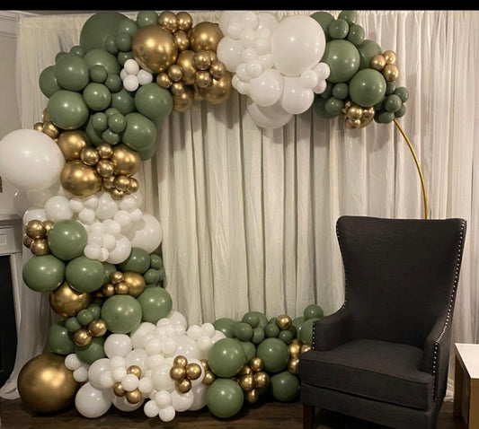 Custom Balloon Garland on Circular Stand